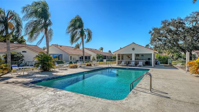 4977 TAMARACK TRAIL, Venice, FL 34293