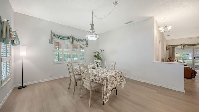 4977 TAMARACK TRAIL, Venice, FL 34293