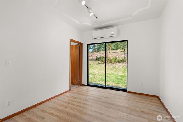 2054 Little Hanaford Road, Centralia, WA 98531