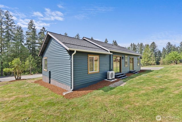 2054 Little Hanaford Road, Centralia, WA 98531