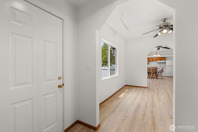 2054 Little Hanaford Road, Centralia, WA 98531