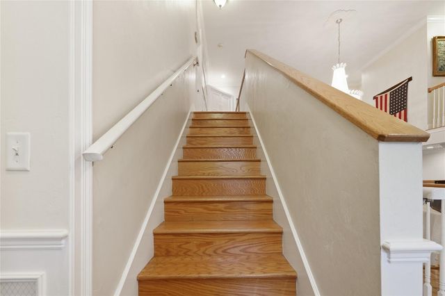 9278 SW 61ST AVENUE, Gainesville, FL 32608