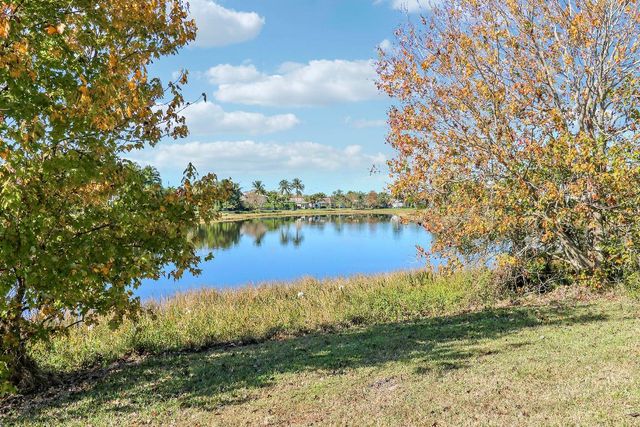 1916 SW Wabeek Place, Palm City, FL 34990