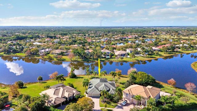 1916 SW Wabeek Place, Palm City, FL 34990