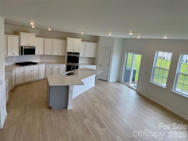 7503 Starwatch Court, Maiden, NC 28650