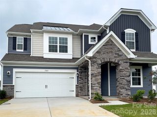 7503 Starwatch Court, Maiden, NC 28650
