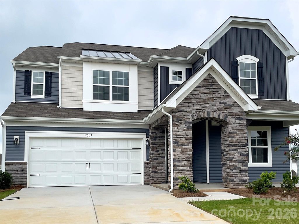 7503 Starwatch Court, Maiden, NC 28650