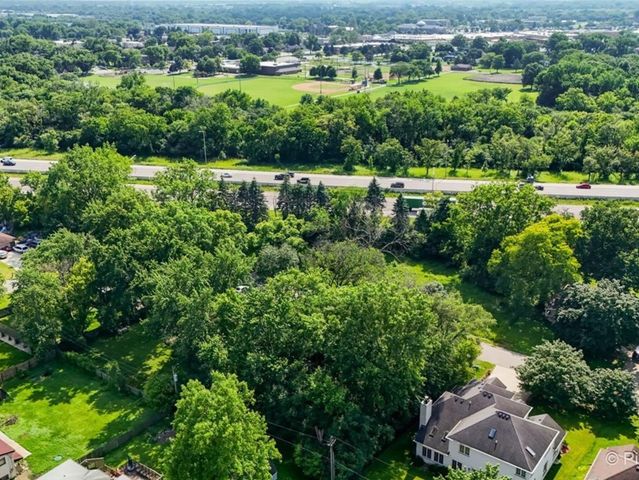 4N Niles Avenue, Addison, IL 60101
