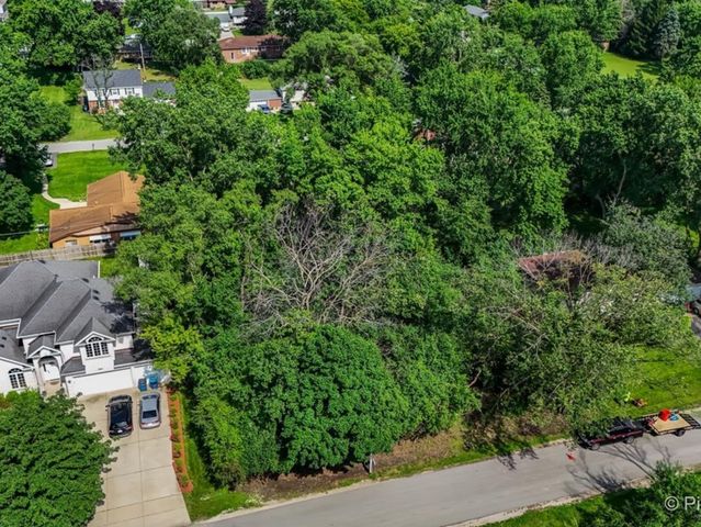 4N Niles Avenue, Addison, IL 60101
