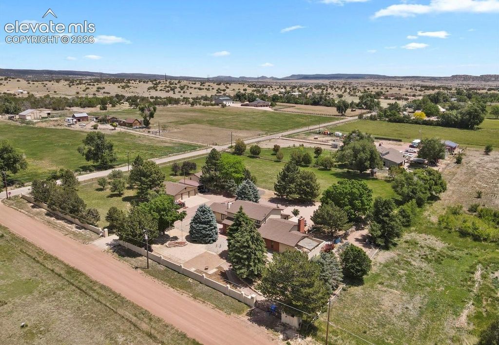 310 L Street, Penrose, CO 81212