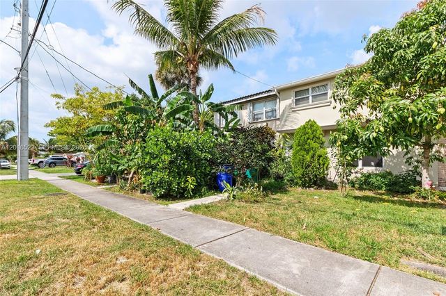 1363 NW 66th Ave, Margate, FL 33063