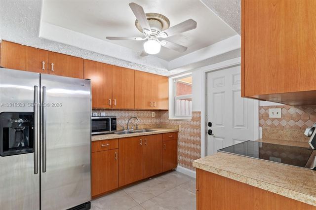 1363 NW 66th Ave, Margate, FL 33063