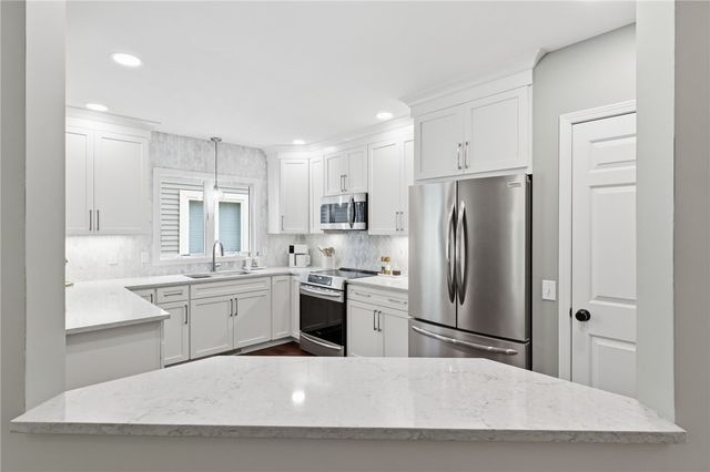 780 Bel Arbor, Webster, NY 14580