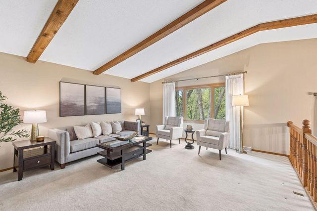 7553 Mariner Drive, Maple Grove, MN 55311