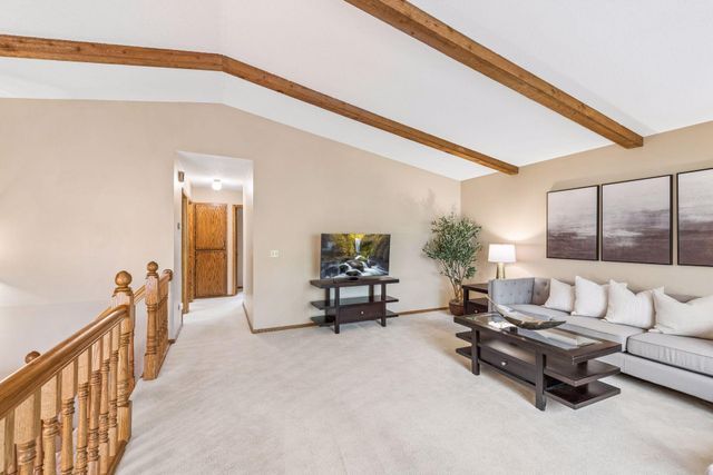 7553 Mariner Drive, Maple Grove, MN 55311