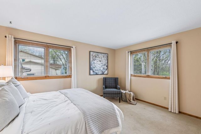 7553 Mariner Drive, Maple Grove, MN 55311