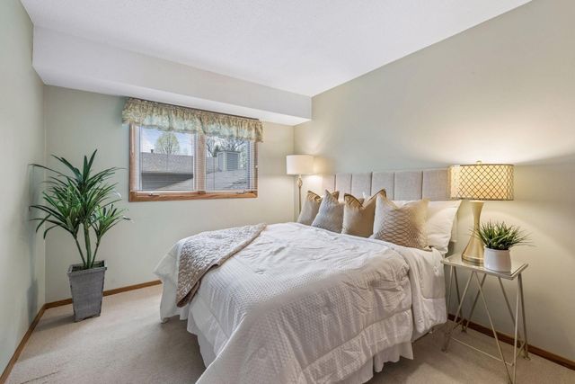 7553 Mariner Drive, Maple Grove, MN 55311