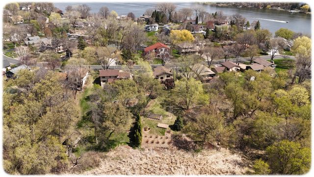 7553 Mariner Drive, Maple Grove, MN 55311