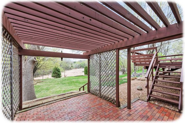 7553 Mariner Drive, Maple Grove, MN 55311