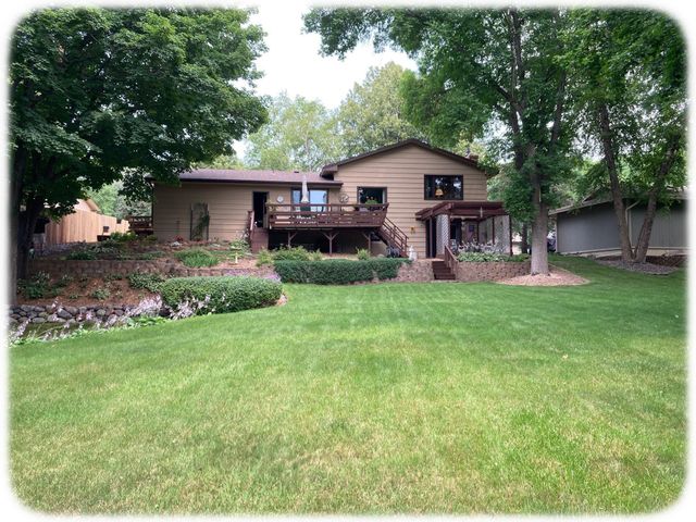 7553 Mariner Drive, Maple Grove, MN 55311