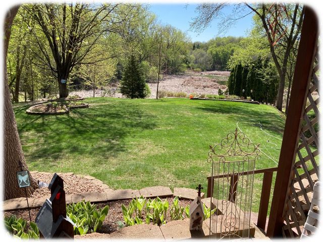 7553 Mariner Drive, Maple Grove, MN 55311