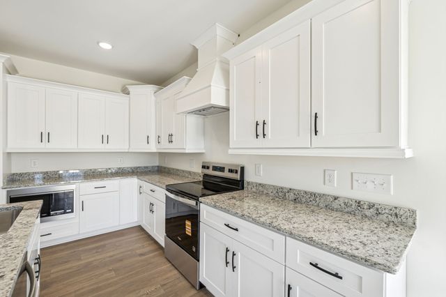 6041 Hurricane Creek Rd, Woodbury, TN 37190