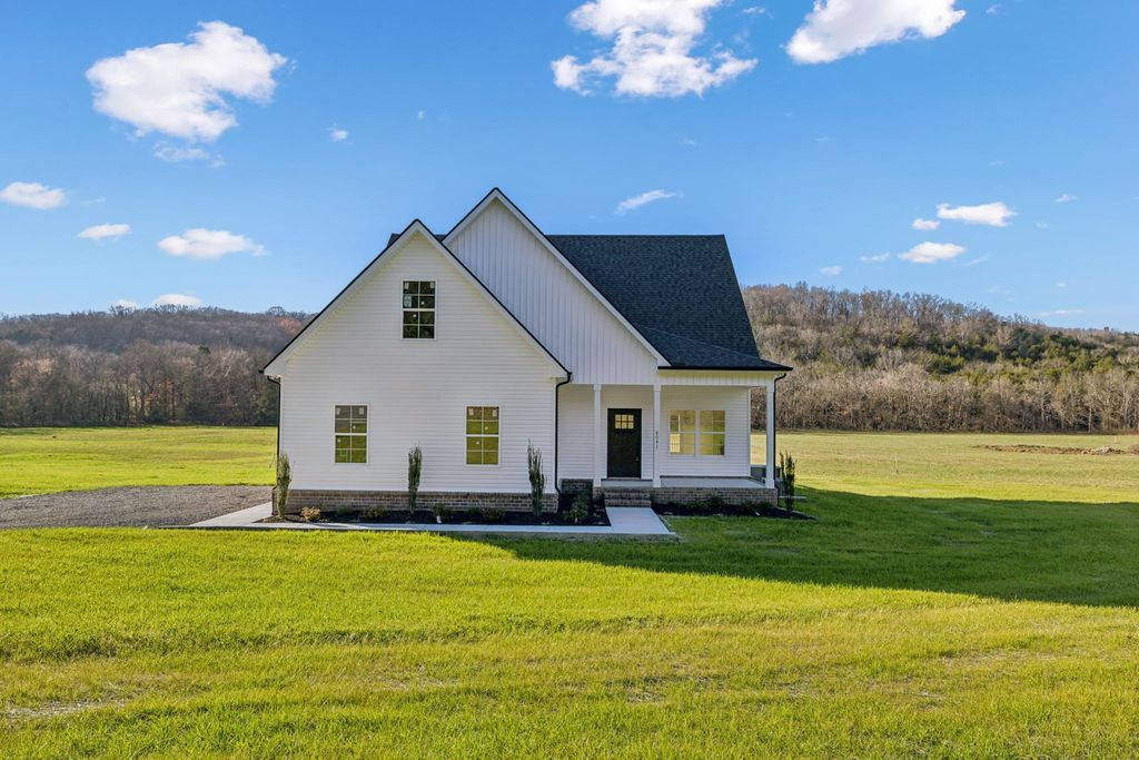 6041 Hurricane Creek Rd, Woodbury, TN 37190