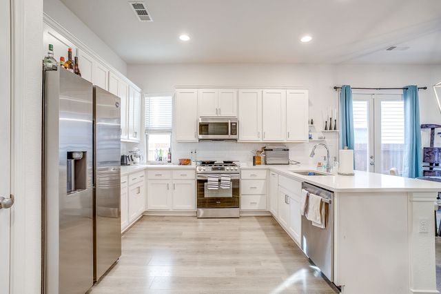 207 Athenia Drive, Fort Worth, TX 76114