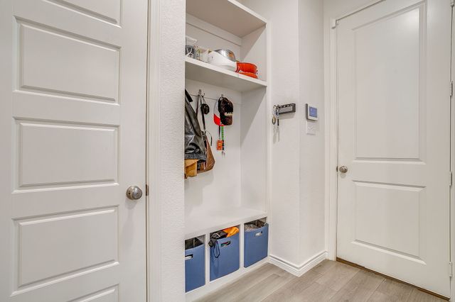 207 Athenia Drive, Fort Worth, TX 76114