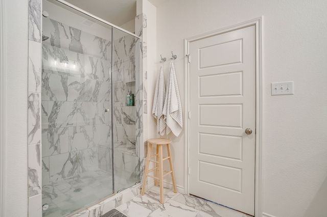 207 Athenia Drive, Fort Worth, TX 76114