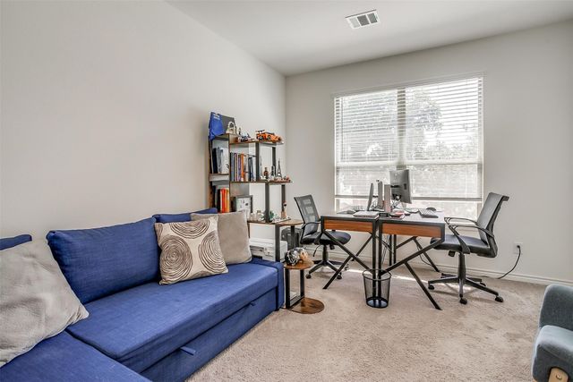 207 Athenia Drive, Fort Worth, TX 76114