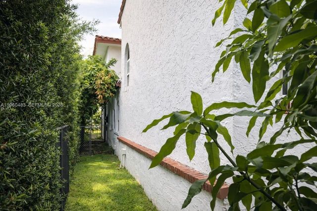 3614 Anderson Rd, Coral Gables, FL 33134