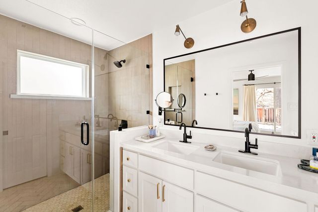 4701 Travis Country CIR, Austin, TX 78735