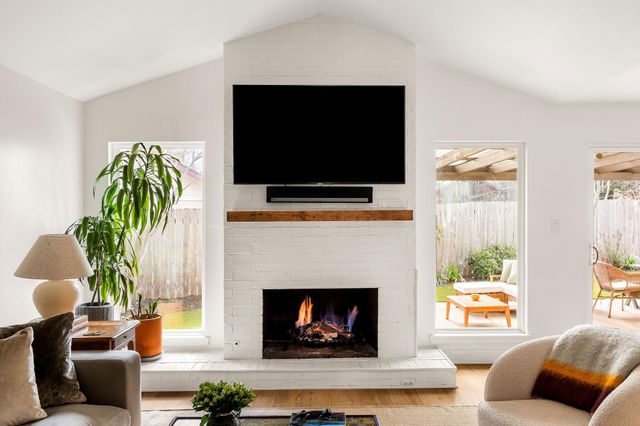 4701 Travis Country CIR, Austin, TX 78735