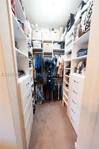 9051 SW 227th St 11, Cutler Bay, FL 33190