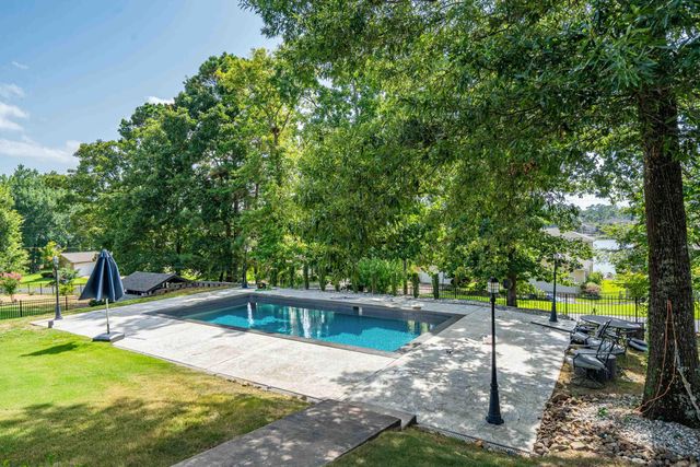 114 Arkota Shores Place, Hot Springs, AR 71913