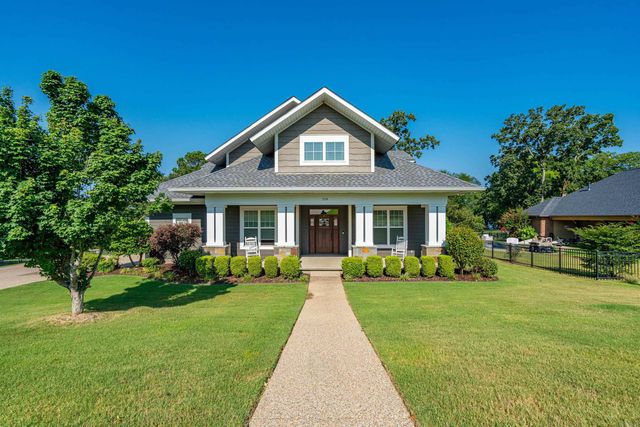114 Arkota Shores Place, Hot Springs, AR 71913