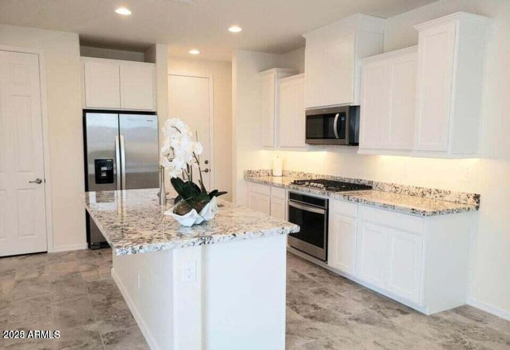 1912 E Rosemary Drive, Chandler, AZ 85286