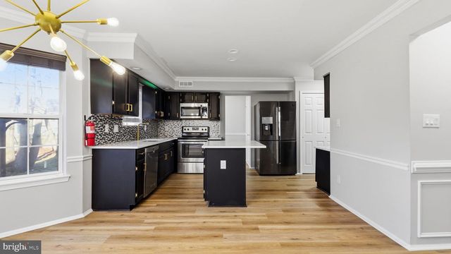 17 CARROLL CT, Sicklerville, NJ 08081