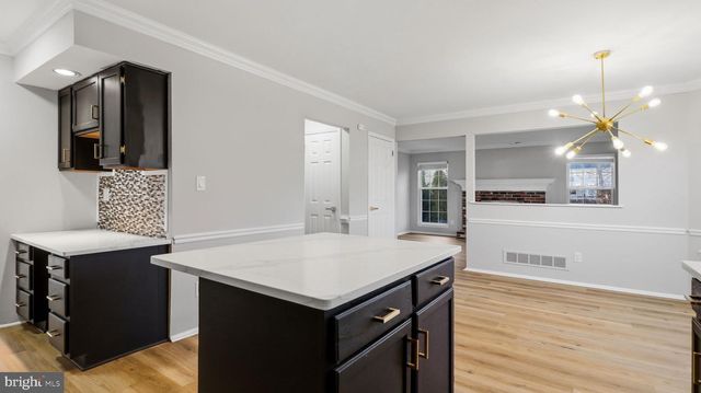 17 CARROLL CT, Sicklerville, NJ 08081