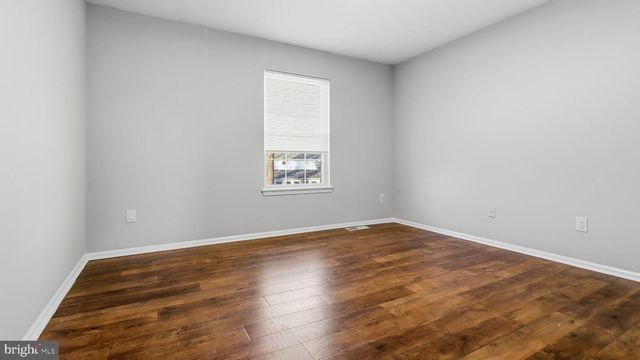 17 CARROLL CT, Sicklerville, NJ 08081