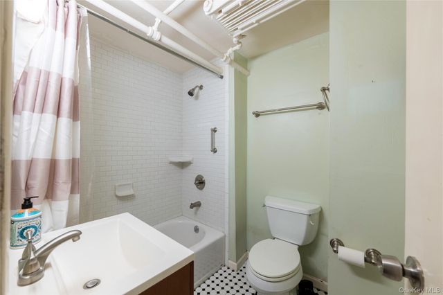 530 Washington Avenue, Beacon, NY 12508