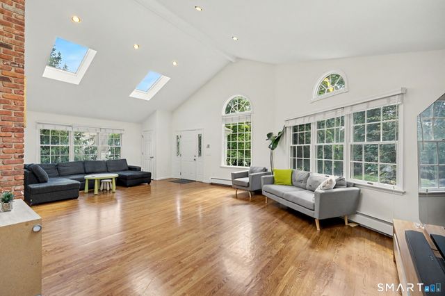 115 Parade Hill Road A, New Canaan, CT 06840