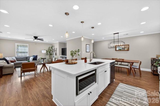 1916 Garibaldi Avenue, Charlotte, NC 28208