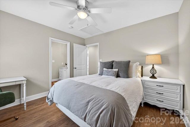 1916 Garibaldi Avenue, Charlotte, NC 28208