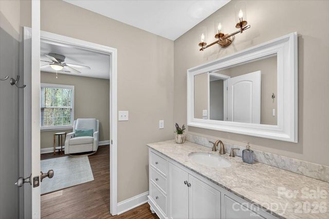 1916 Garibaldi Avenue, Charlotte, NC 28208