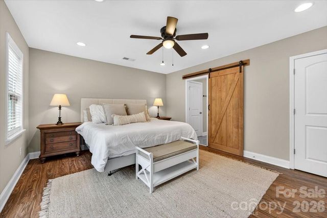 1916 Garibaldi Avenue, Charlotte, NC 28208