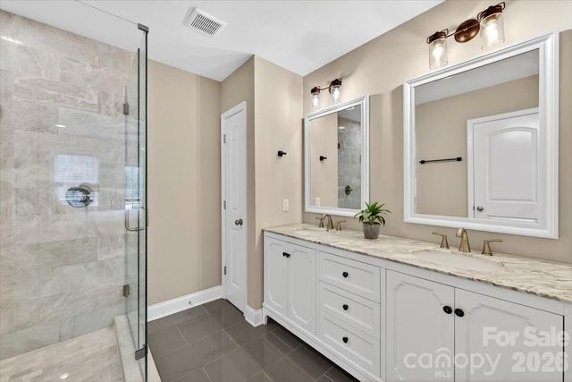 1916 Garibaldi Avenue, Charlotte, NC 28208