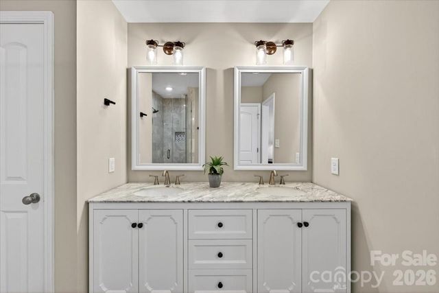 1916 Garibaldi Avenue, Charlotte, NC 28208