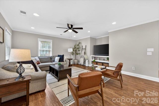 1916 Garibaldi Avenue, Charlotte, NC 28208